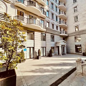 Апартаменты Rustaveli, Тбилиси