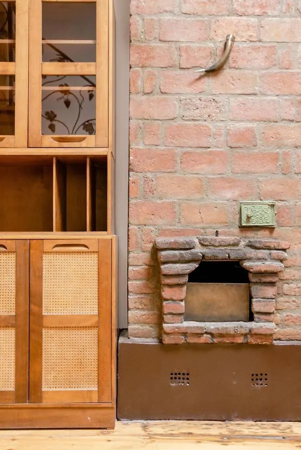 트빌리시 Lovely Dulcet Loft In Center Of Rustaveli 아파트